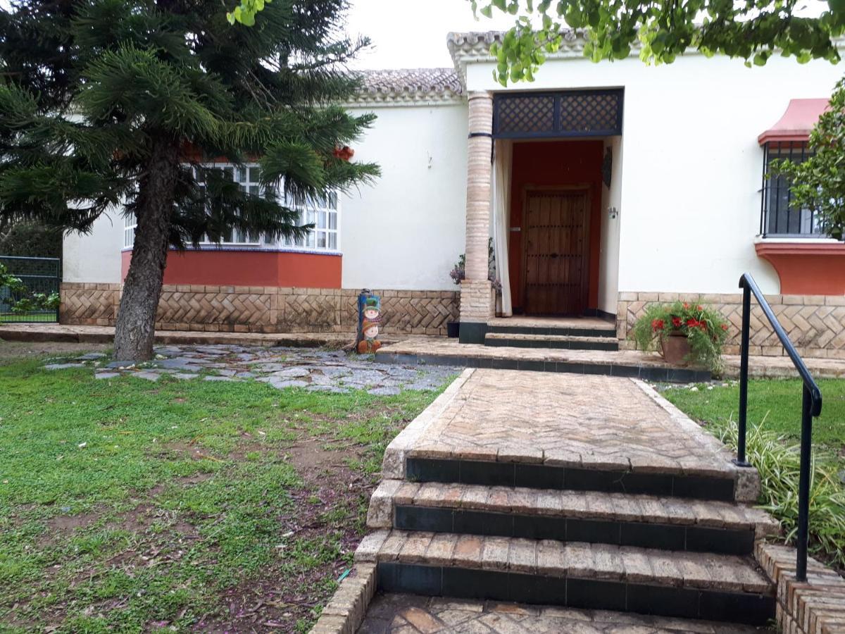 Casa Villa Ladi Umbrete Bagian luar foto
